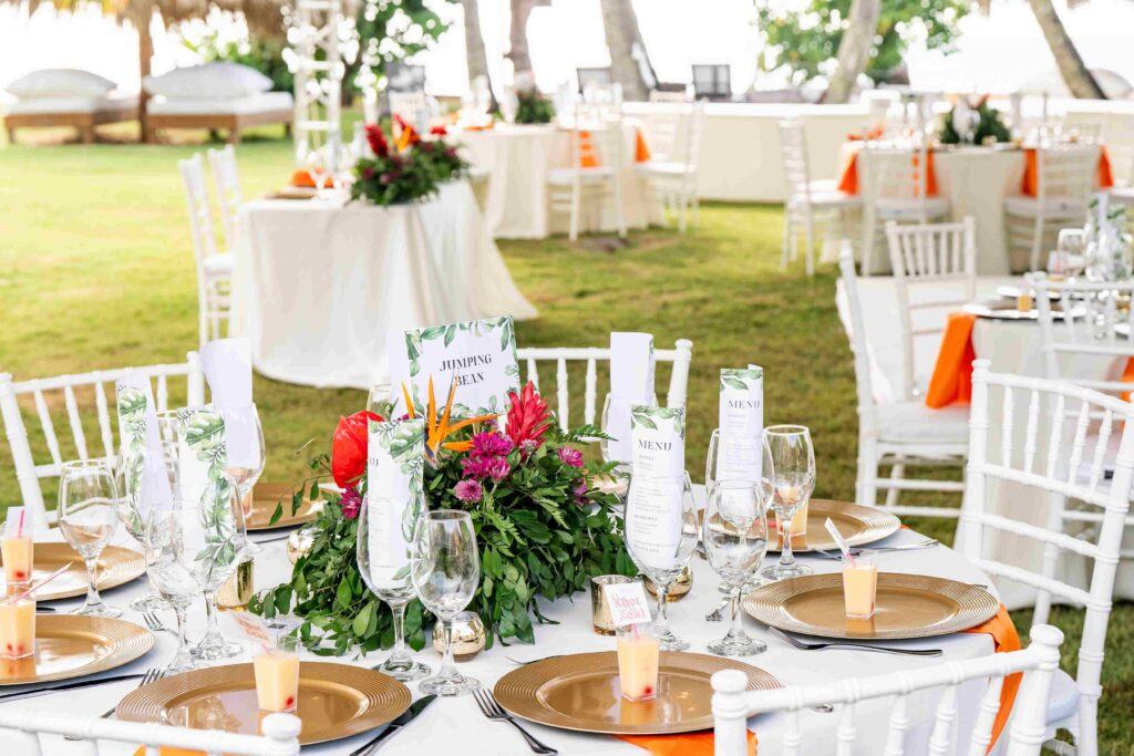 Locally sourced wedding tablescape, Dominican Republic