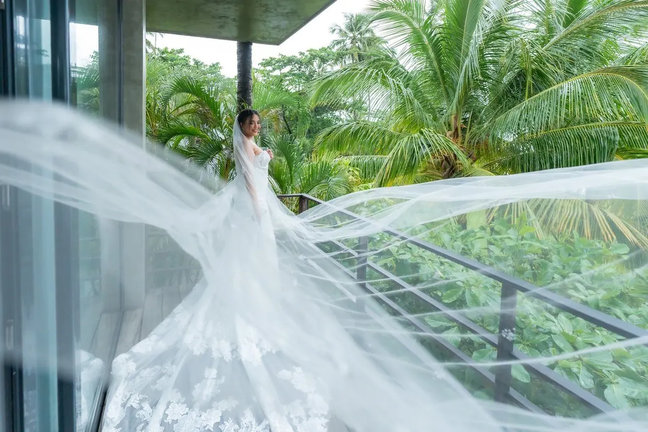 Villa celebration, private estate wedding